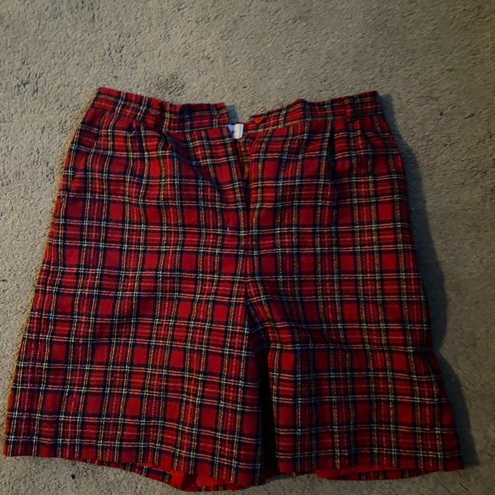 Matching bottoms to the suit top